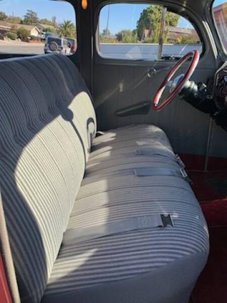 1940 Ford 4 door deluxe for Sale