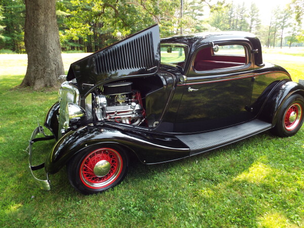 1934 Ford 3-window coupe for Sale