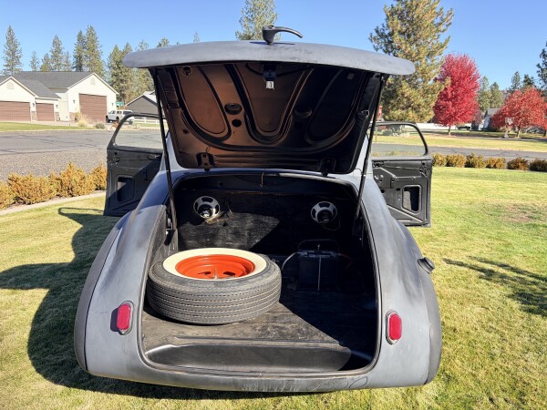 1940 Chevrolet Deluxe Master for Sale