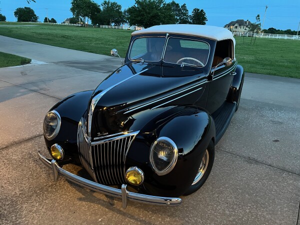 1939 Ford Deluxe for Sale