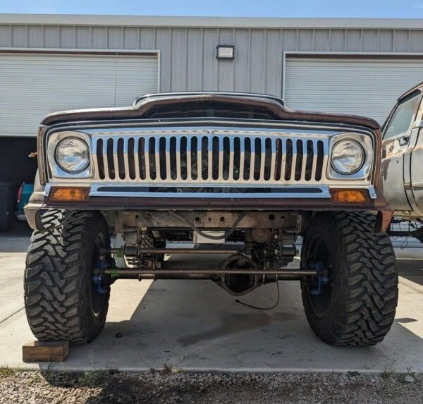 1984 Other Jeep Grand Wagoneer for Sale