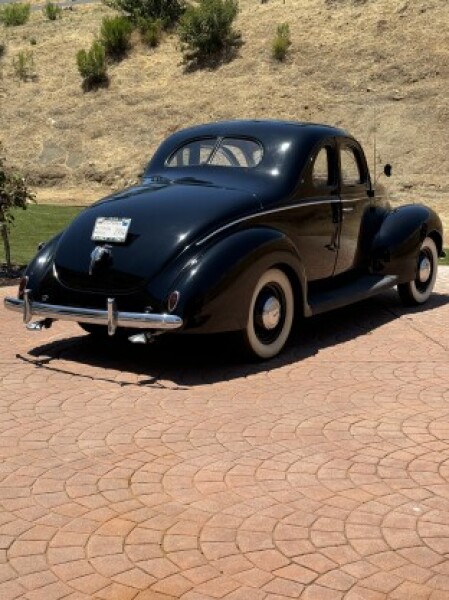 1939 Ford 5 Window for Sale