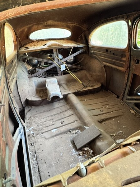 1948 Ford Tudor for Sale