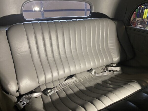 1933 Ford Sedan for Sale