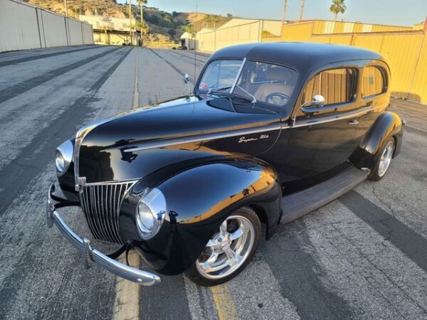 1940 Ford Deluxe Tudor for Sale