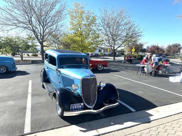 1933 Ford 40 / 5 Window Coupe for Sale
