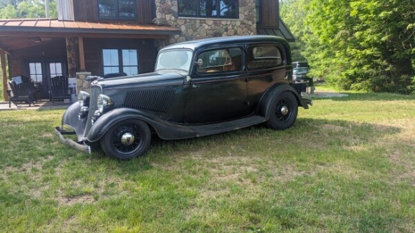 1933 Ford Model 40 for Sale